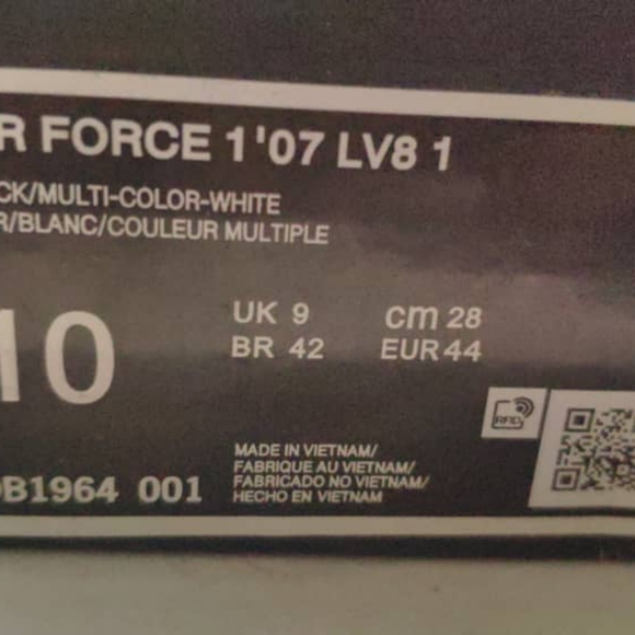 Nike Airforce 1 - Picture 3 of 5